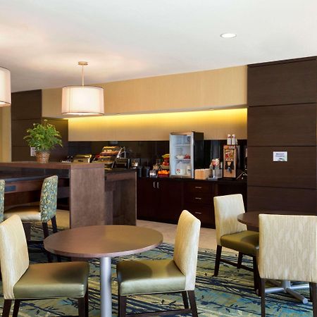 Hotel Wingate By Wyndham Seminole Extérieur photo
