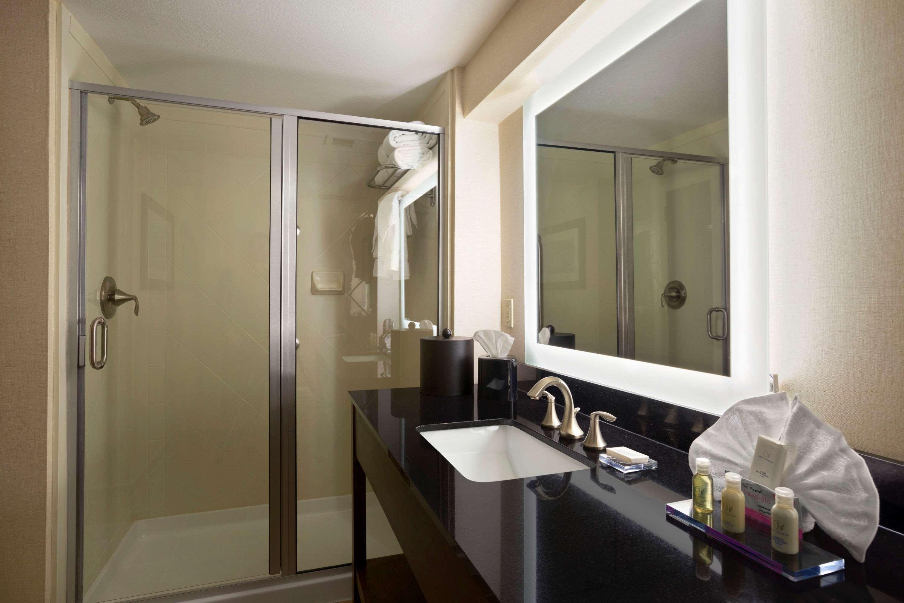 Hotel Wingate By Wyndham Seminole Extérieur photo