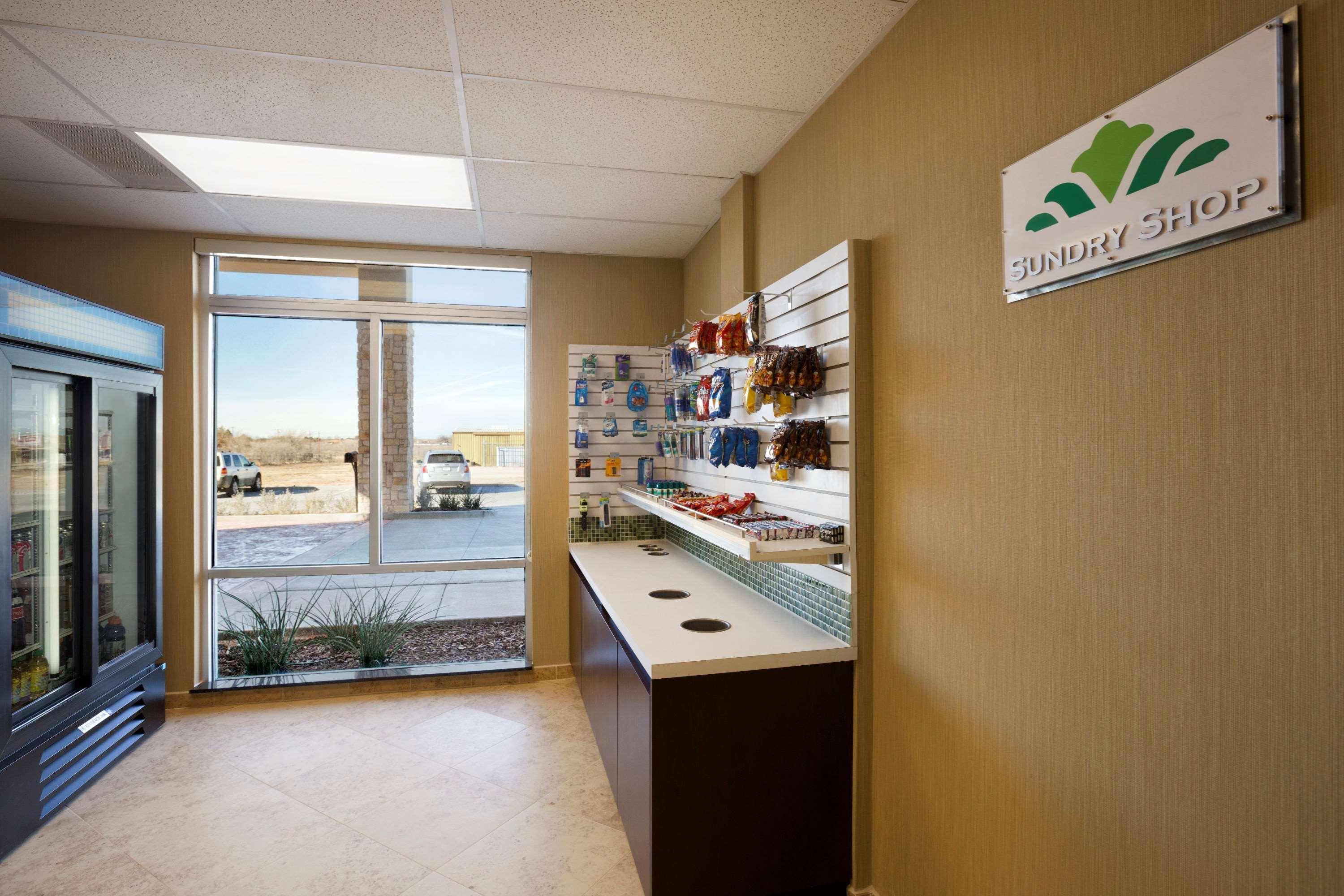 Hotel Wingate By Wyndham Seminole Extérieur photo