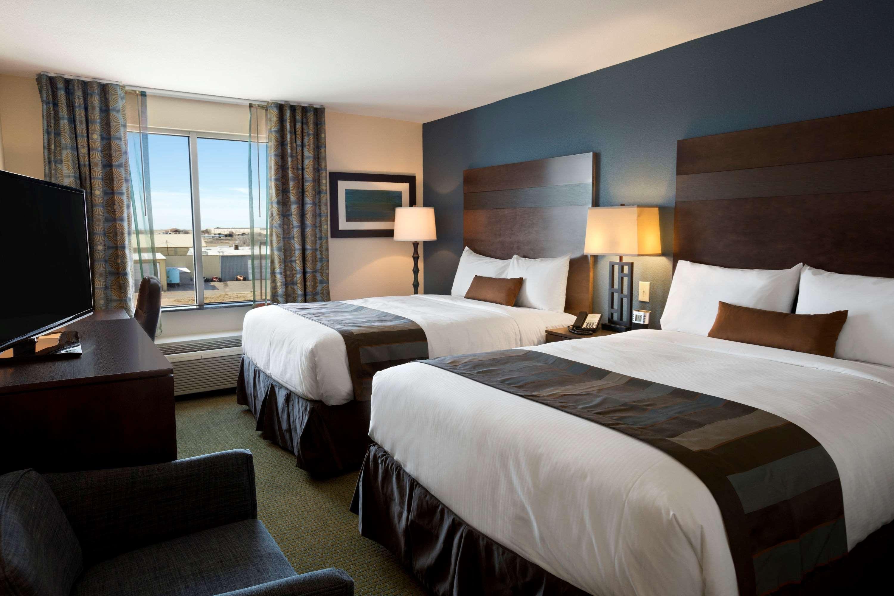 Hotel Wingate By Wyndham Seminole Extérieur photo