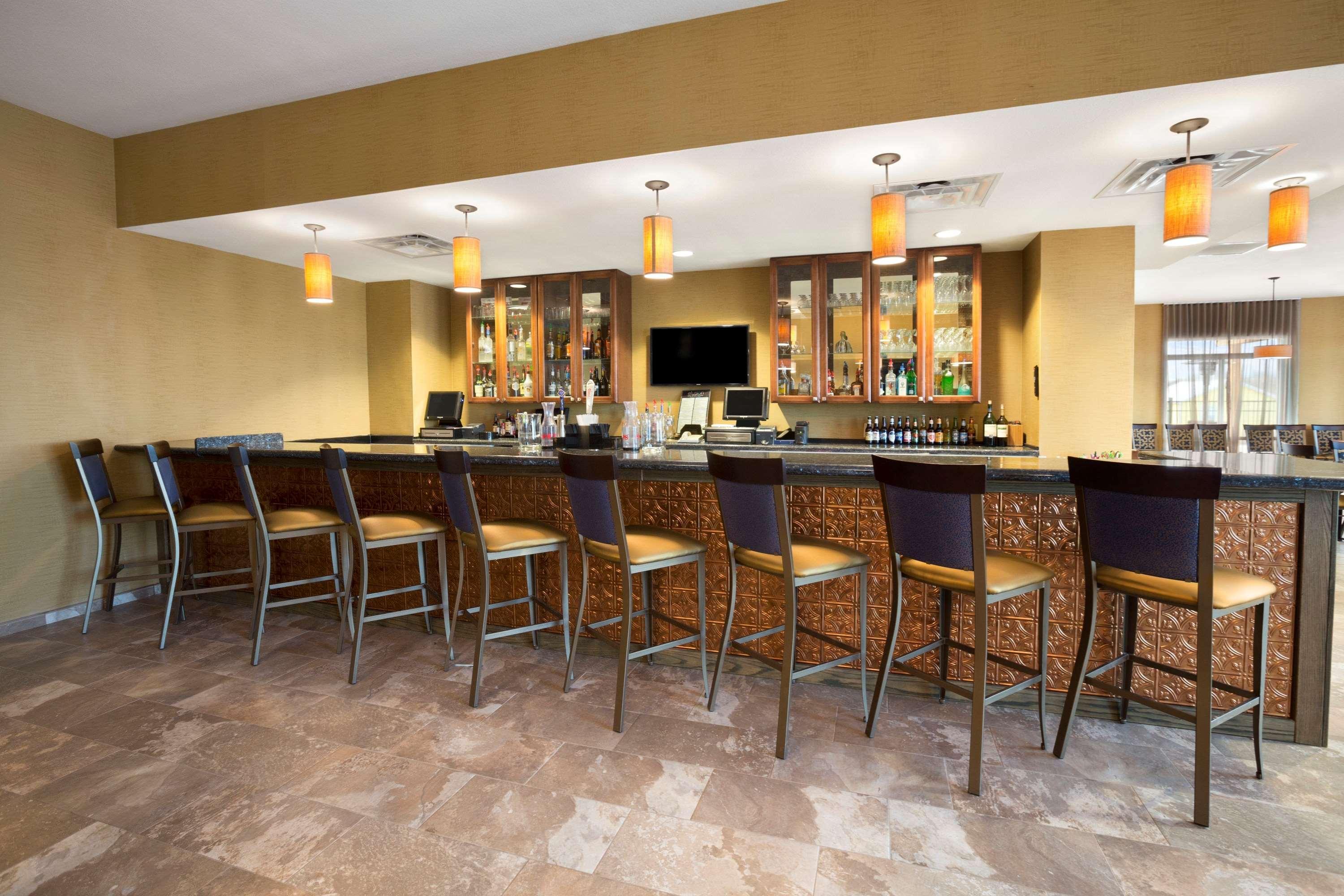 Hotel Wingate By Wyndham Seminole Extérieur photo