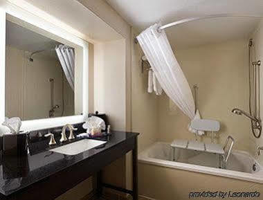 Hotel Wingate By Wyndham Seminole Extérieur photo