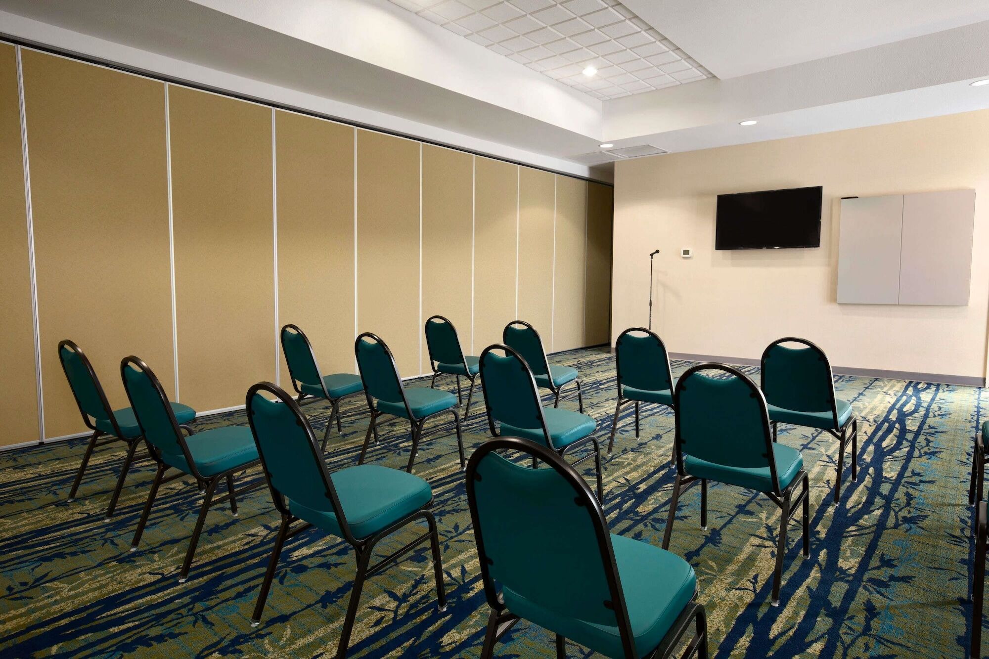 Hotel Wingate By Wyndham Seminole Extérieur photo